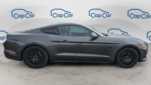 Ford Mustang image 9