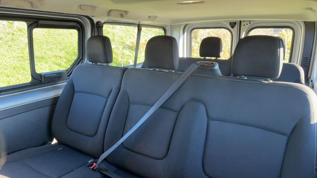 Renault Trafic image 2