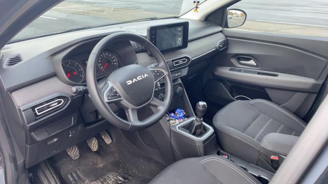 Dacia Sandero image 9