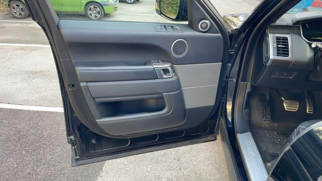 Land Rover Range Rover Sport image 9