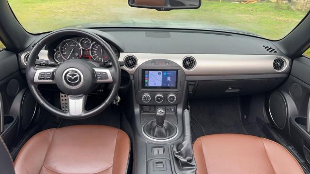 Mazda Mx-5 image 8