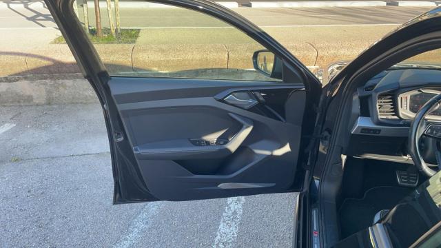 Audi A1 Sportback image 1