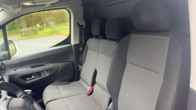 Peugeot Partner image 9