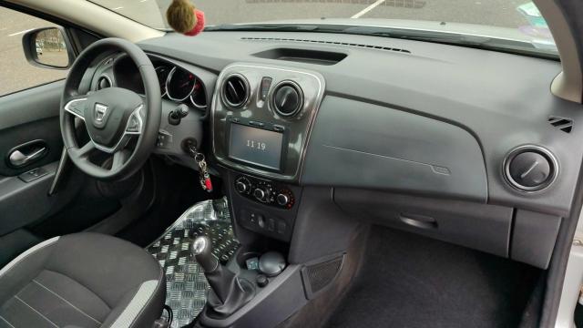 Dacia Sandero image 9