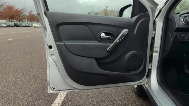 Dacia Sandero image 8