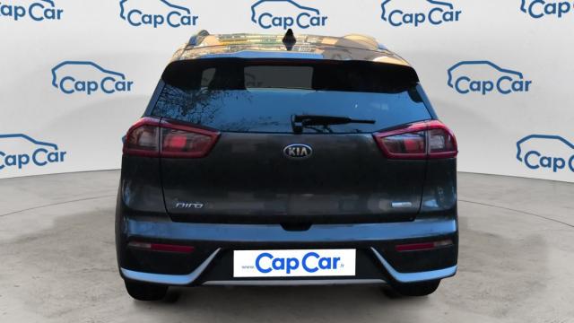 Kia Niro image 9
