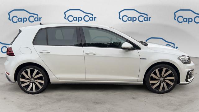 Volkswagen Golf image 8