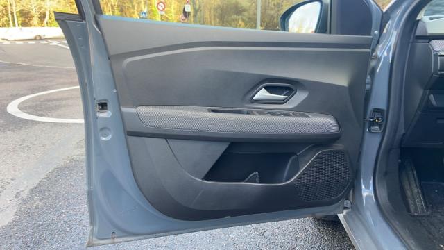 Dacia Sandero image 7