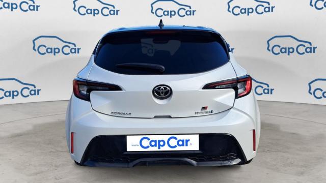 Toyota Corolla image 2