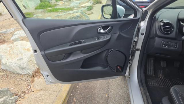 Renault Clio image 6