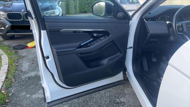 Land Rover Range Rover Evoque image 2