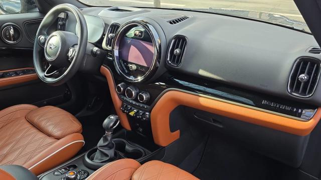 Mini Countryman image 8