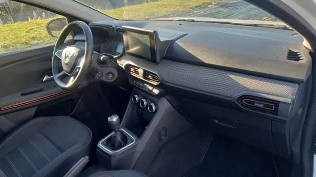 Dacia Sandero image 6