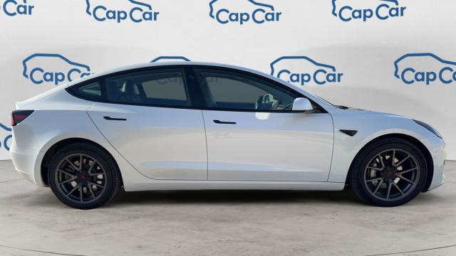 Tesla Model 3 image 2