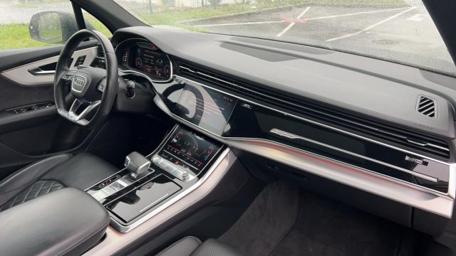 Audi Q7 image 9