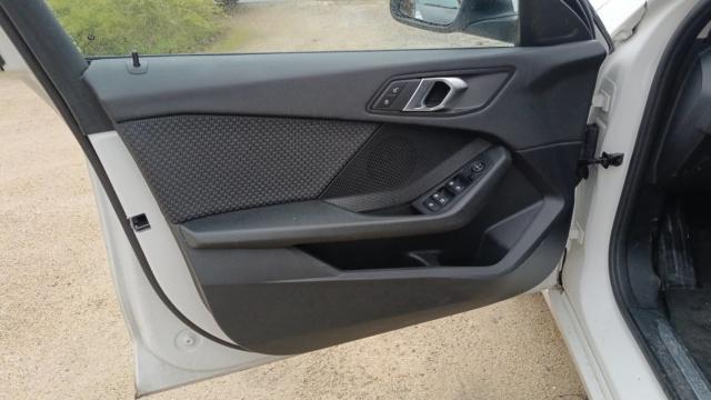 Bmw Série 1 image 7