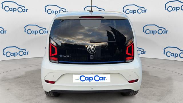 Volkswagen Up! image 2