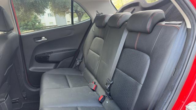 Kia Picanto image 2