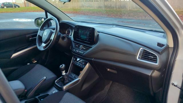 Suzuki S-Cross image 4