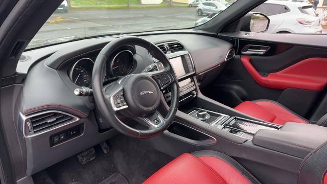 Jaguar F-Pace image 8