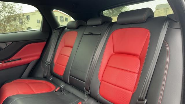 Jaguar F-Pace image 2