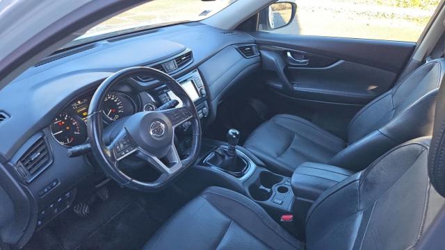 Nissan X-Trail image 6