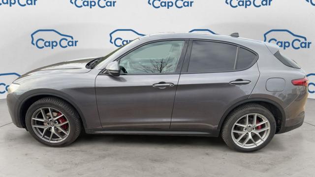 Alfa Romeo Stelvio image 6