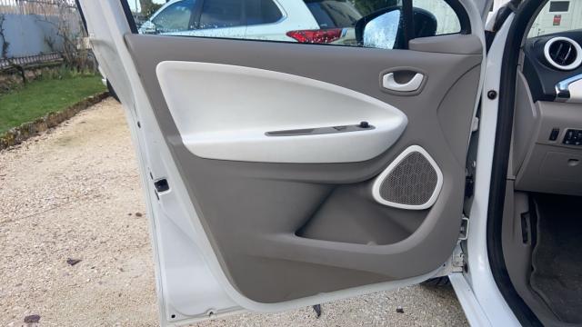 Renault Zoe image 8