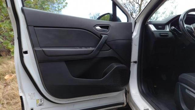 Renault Captur image 6