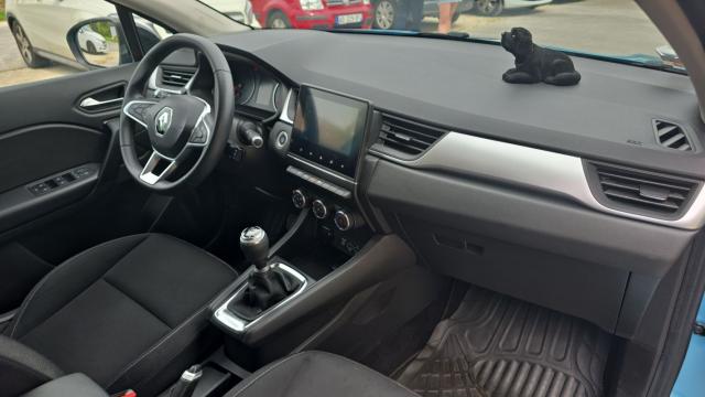 Renault Captur image 8