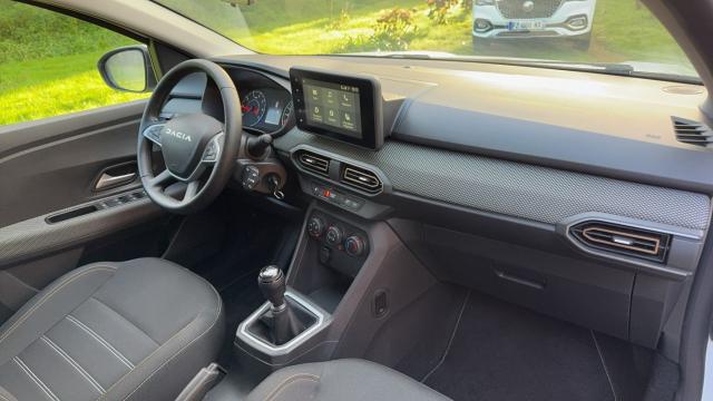 Dacia Sandero image 3