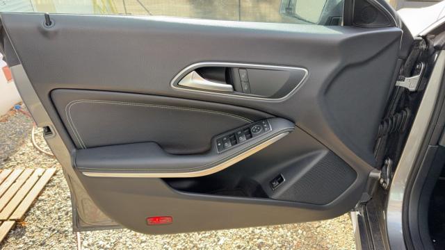 Mercedes Benz Classe Cla image 8