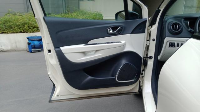 Renault Captur image 1