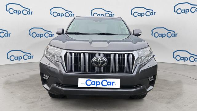 Toyota Land Cruiser image 9