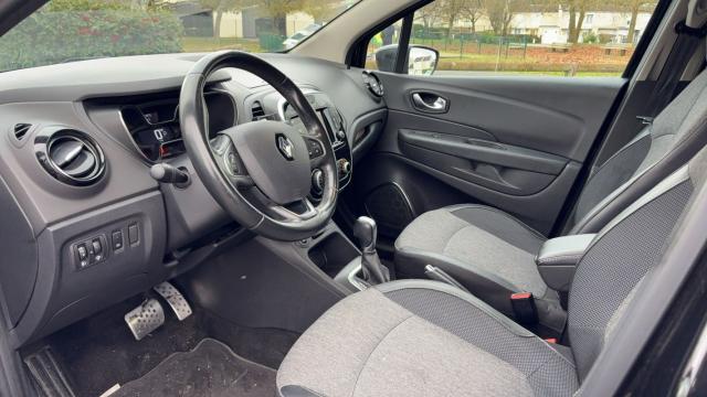 Renault Captur image 9