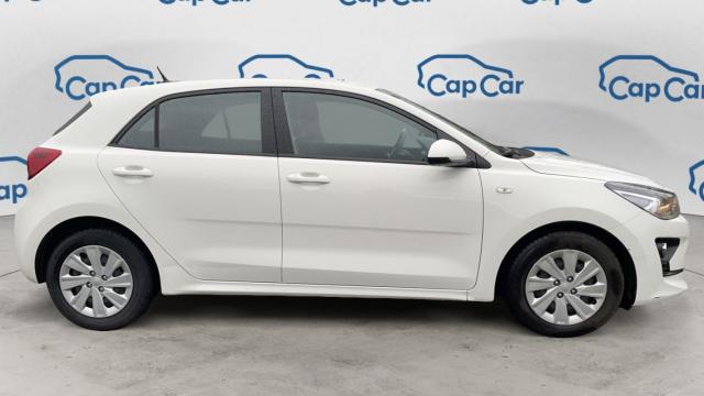 Kia Rio image 1