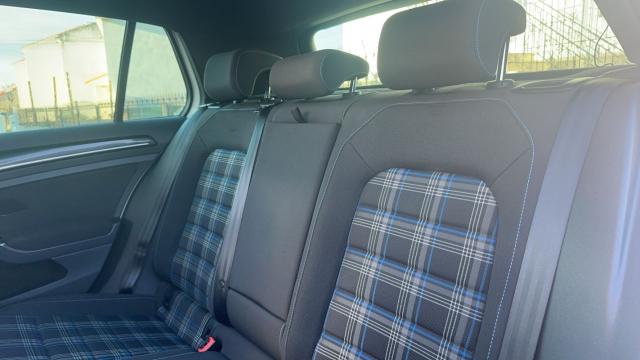 Volkswagen Golf image 3