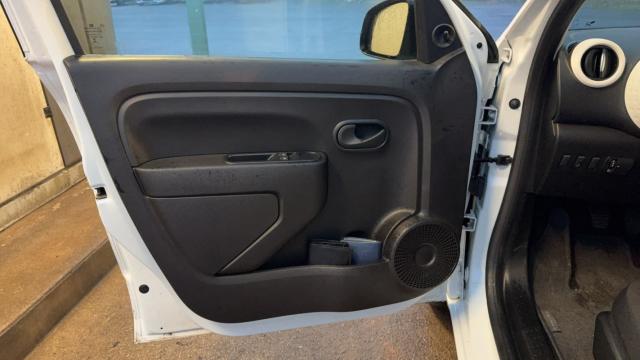 Renault Twingo image 6