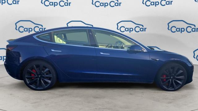 Tesla Model 3 image 7