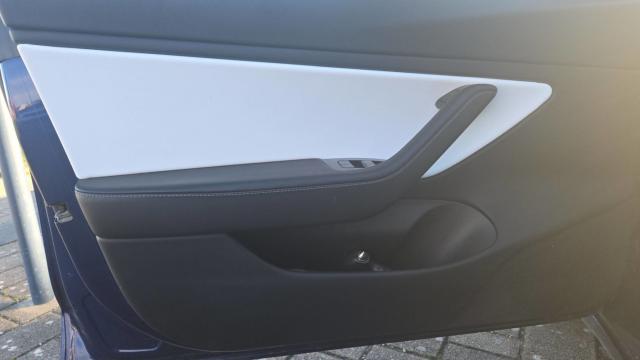 Tesla Model 3 image 6