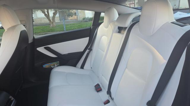 Tesla Model 3 image 3