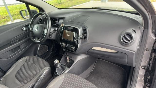 Renault Captur image 6