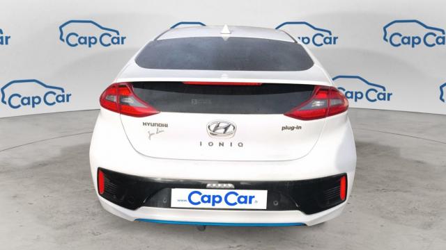 Hyundai Ioniq image 8