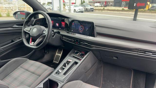 Volkswagen Golf image 1