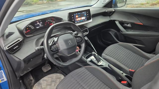 Peugeot 2008 image 4