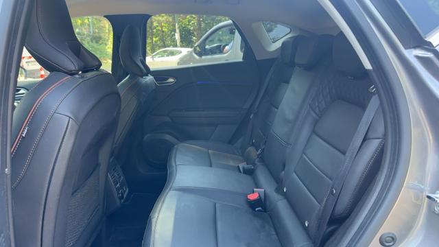 Renault Captur image 2