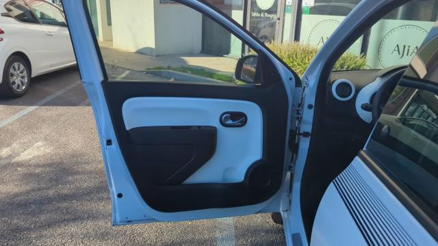 Renault Twingo image 9