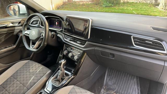 Volkswagen T-Roc image 6