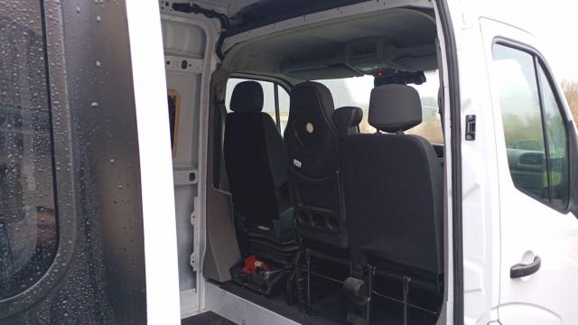 Renault Master image 9