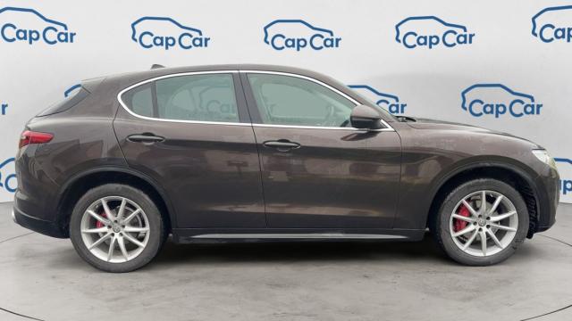 Alfa Romeo Stelvio image 5
